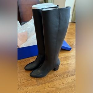 NWT Stuart Weitzman Black Leather zip Ariana boots Size 8
